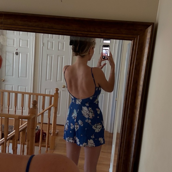 Zara Summery Low-back Floral Romper - Picture 3 of 6